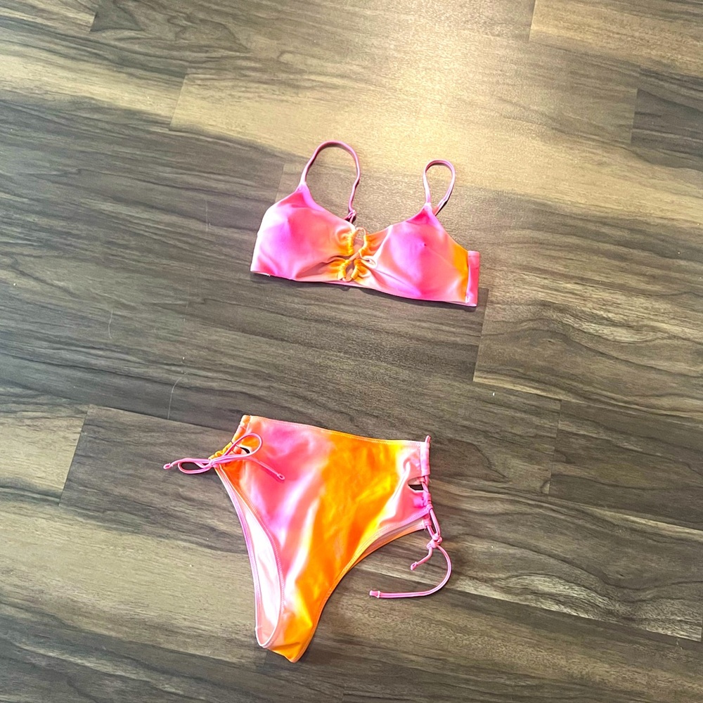 H&M Ombré swimsuit